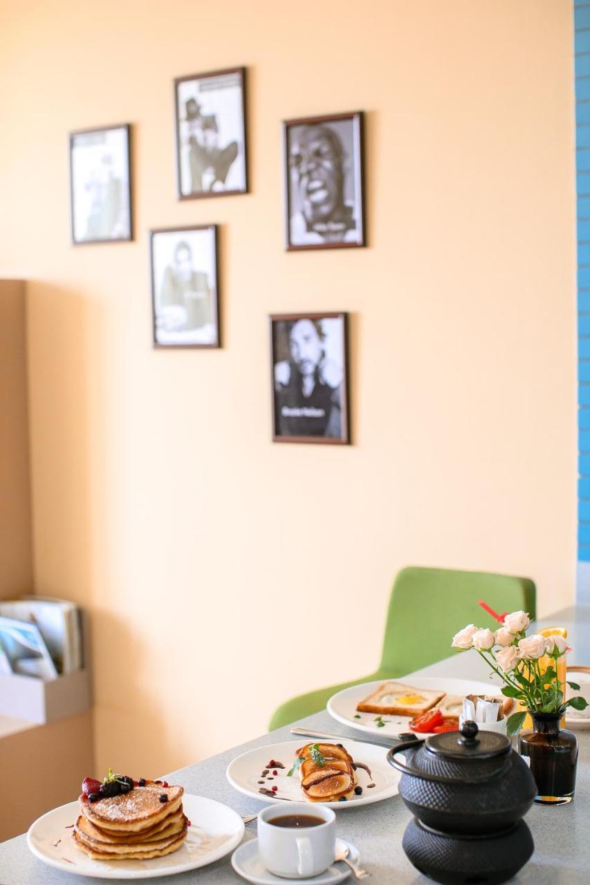 Homebridge Hotel Apartments Baku Bagian luar foto